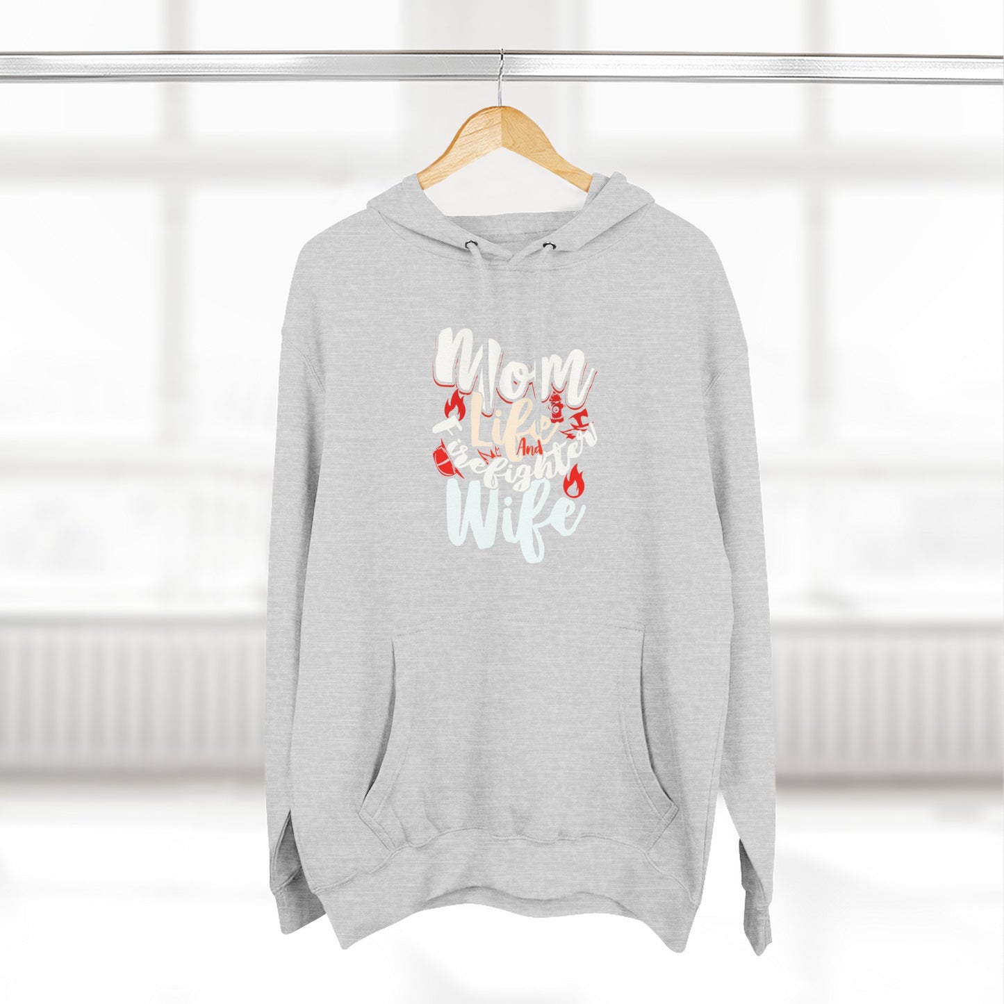 Cozy 'Mom Life' Fleece Hoodie for Wives - Perfect Gift for Mother’s Day