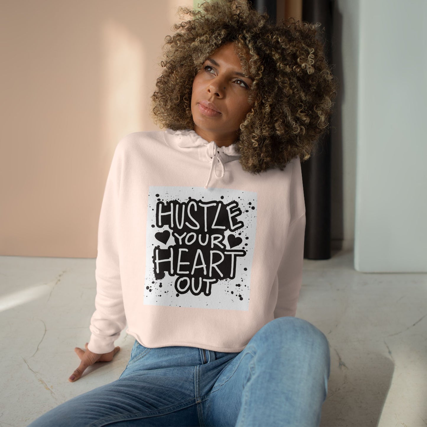 Hustle Heart Out Crop Hoodie - Motivational Fitness Apparel for Active Women