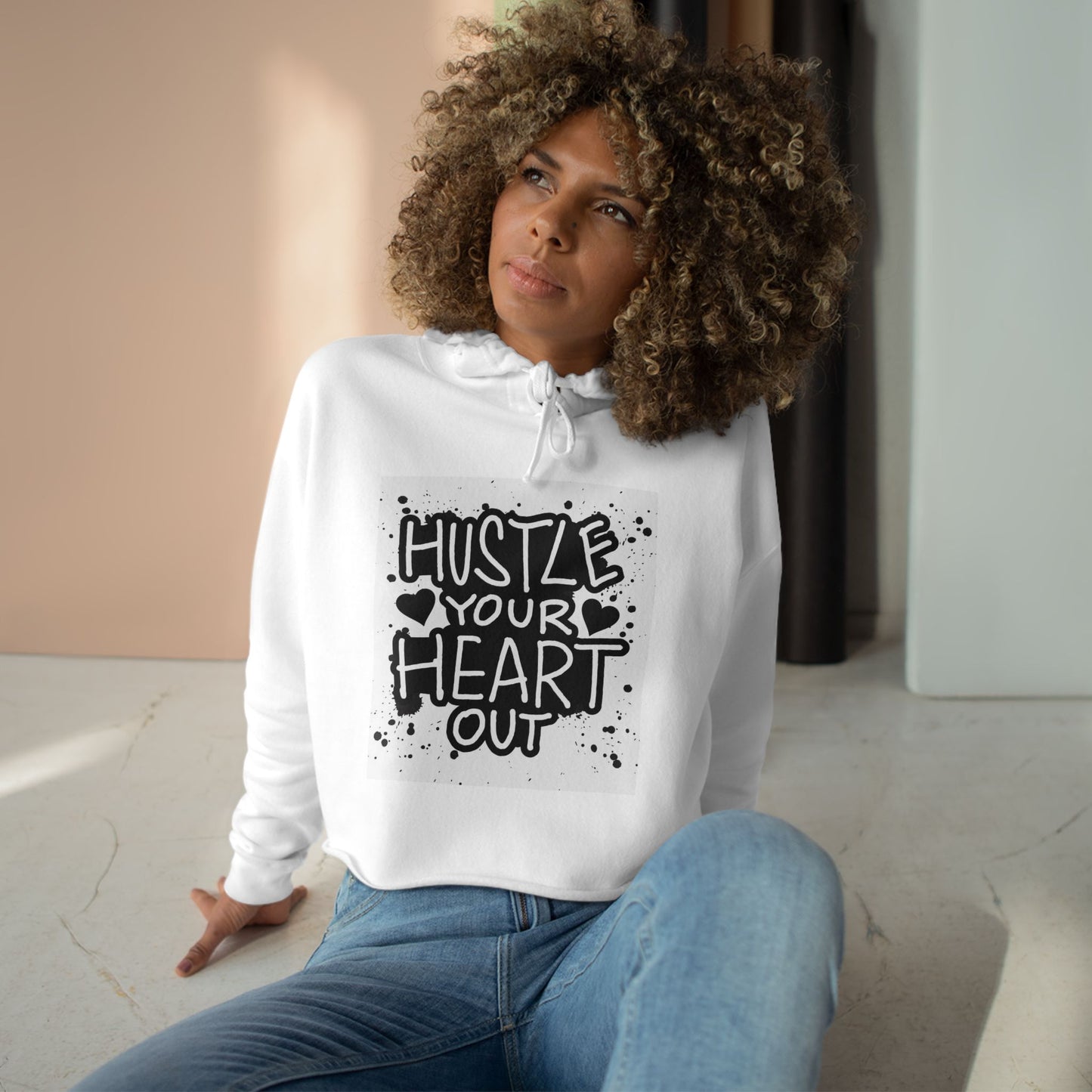 Hustle Heart Out Crop Hoodie - Motivational Fitness Apparel for Active Women